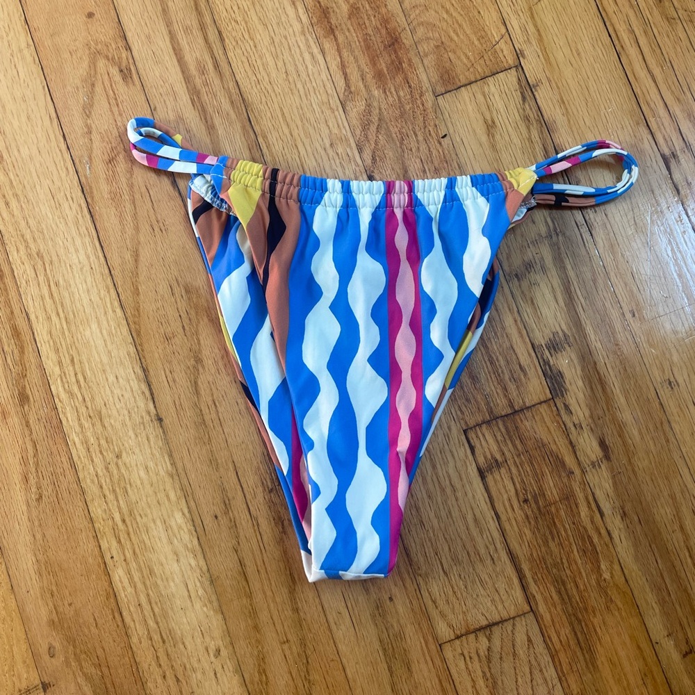 Montce abstract print string bikini bottom size XL